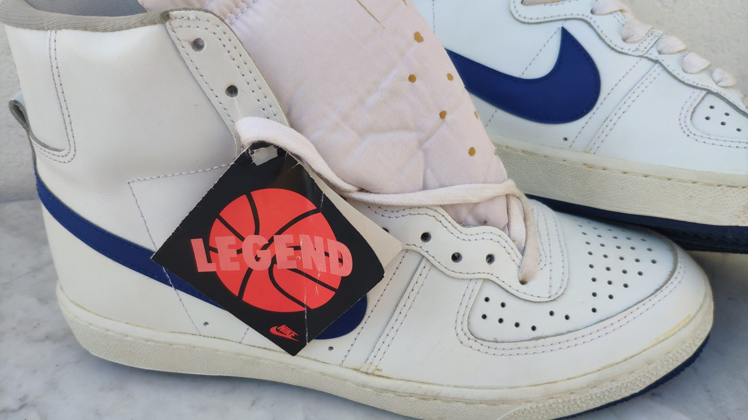 nike legend shoes 80s