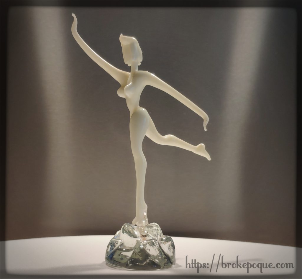 Jeune danseuse en verre coloré soufflé de Murano