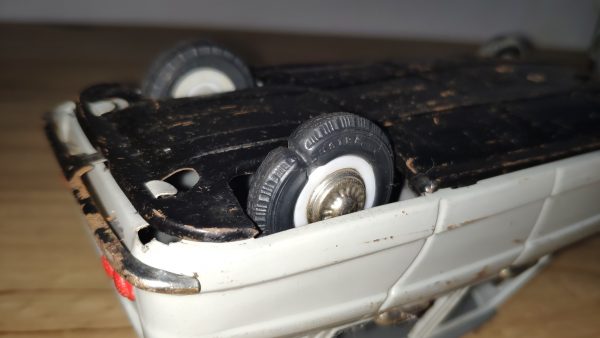 pneu déformé