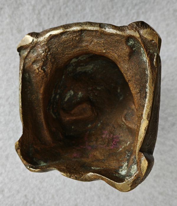 bronze creux