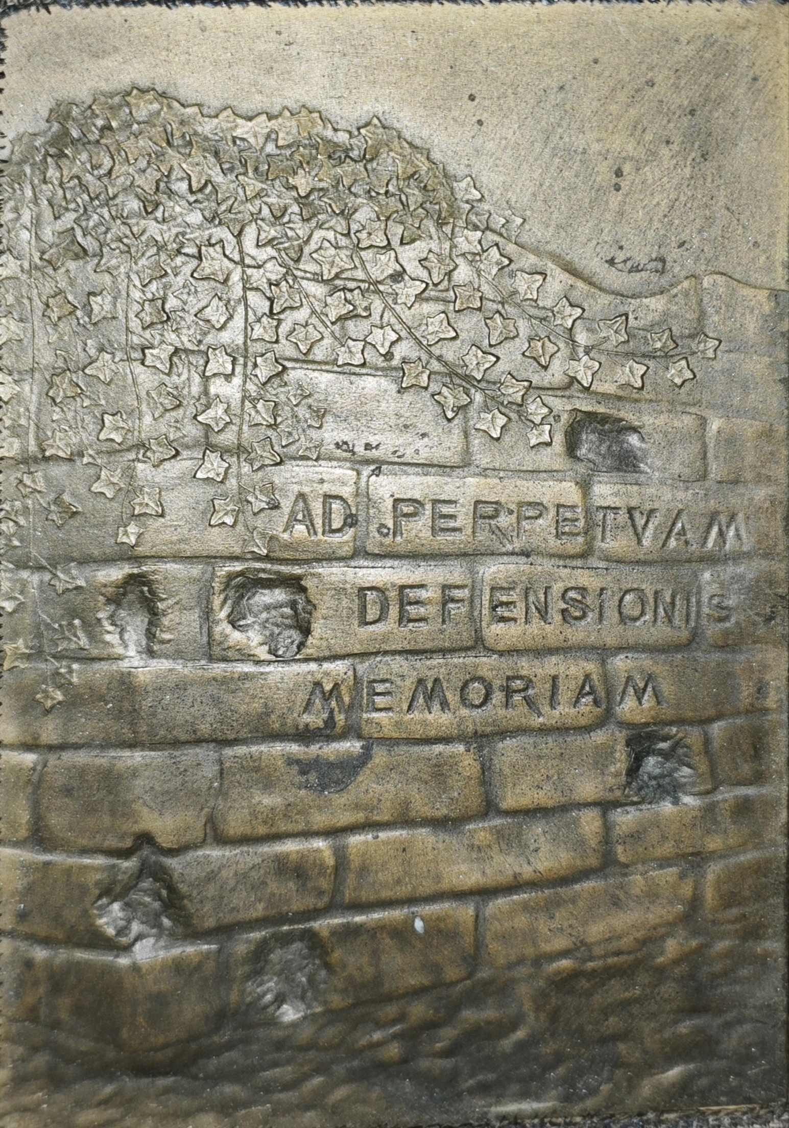 Plaque en bronze 4 détails 2