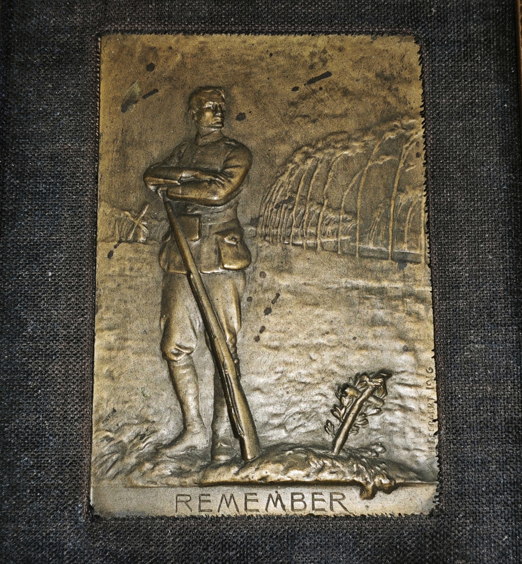 Plaque en bronze 5 autre vue